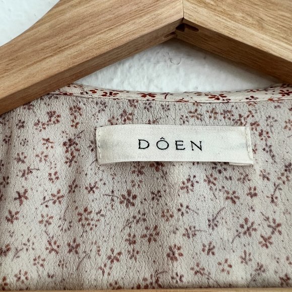 Doen Blush Floral Ruffle Top - Picture 6 of 9